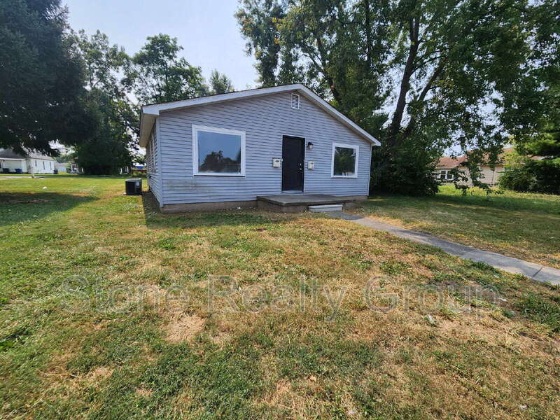 2117 Cleveland Ave in Terre Haute, IN - Building Photo