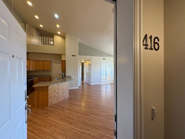 4988 Timber Way in Salt Lake City, UT - Foto de edificio - Building Photo