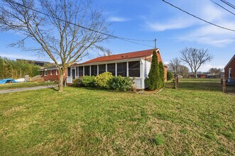 1210 Pansy St in Hampton, VA - Building Photo - Building Photo