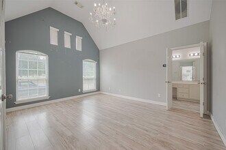 7407 Golden Star Dr in Houston, TX - Building Photo - Building Photo