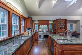 127 Bucks Rock Rd in New Milford, CT - Building Photo - Building Photo