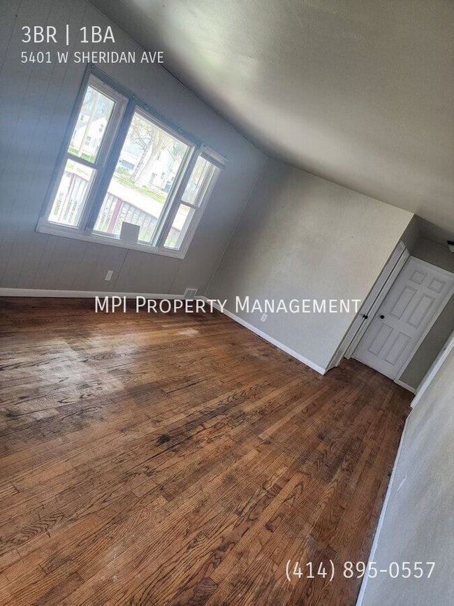 5401 W Sheridan Ave in Milwaukee, WI - Building Photo - Building Photo
