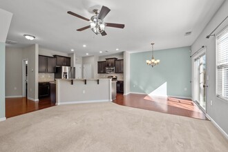 1051 Spacious Skies Ln in Durham, NC - Foto de edificio - Building Photo