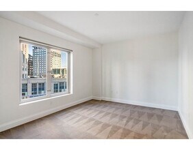 96 Belvidere St in Springfield, MA - Building Photo - Building Photo