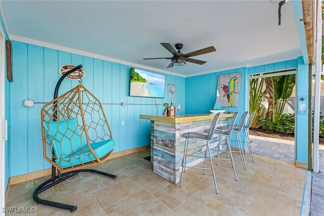 property at 1292 Rainbow Ct