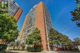 4185 Shipp Dr in Mississauga, ON - Building Photo