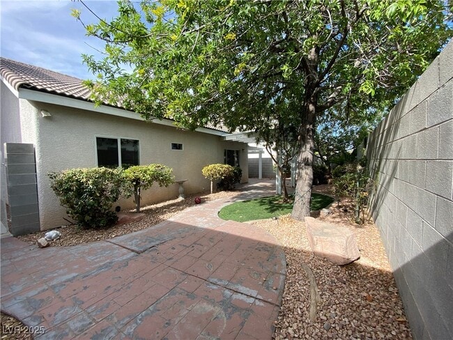 property at 7833 Hidden Village Ave