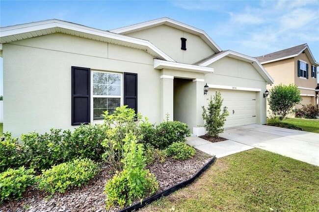 property at 3250 S Northview Rd