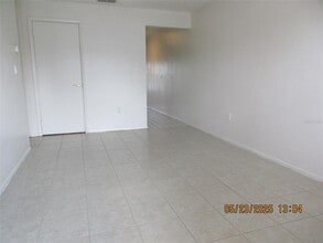 45 Lake Villa Way in Kissimmee, FL - Building Photo - Building Photo