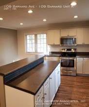 109 Barnard Ave-Unit -109 Barnard Unit A in Asheville, NC - Building Photo - Building Photo