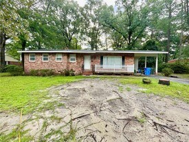3524 Scottywood Dr in Fayetteville, NC - Building Photo