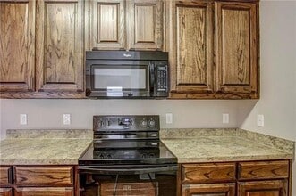 432 Canvas Ct in Crowley, TX - Building Photo - Building Photo