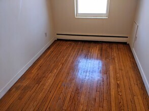 14A Grove St, Unit 9 in Arlington, MA - Building Photo - Building Photo