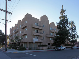 19350 Saticoy St. LLC Apartments