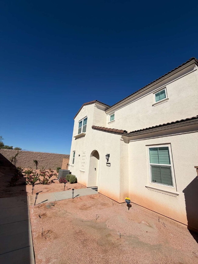 41377 Penn Dr in Palm Desert, CA - Building Photo - Building Photo