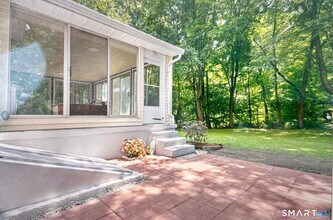 303 Bunker Hill Ave in Waterbury, CT - Building Photo - Building Photo