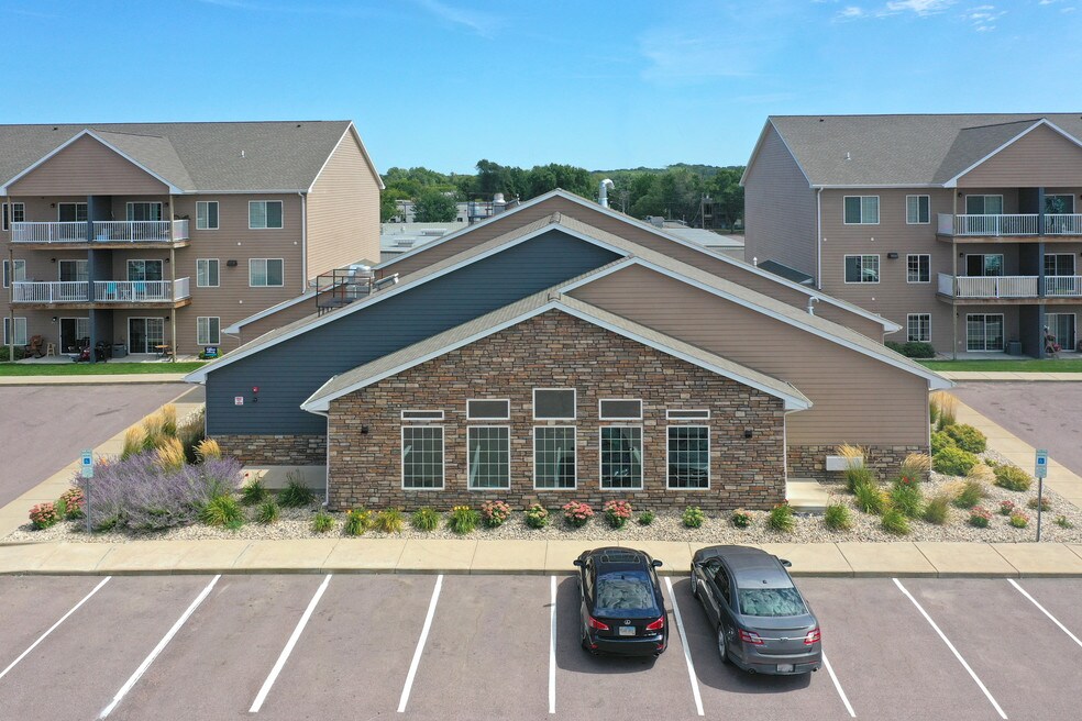 Red Oak Senior Apartments Sioux Falls, SD Apartments For Rent