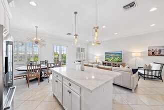 130 Ocean Breeze Dr in Juno Beach, FL - Building Photo - Building Photo