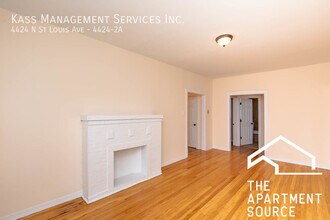 4424 N Saint Louis Ave, Unit 2A in Chicago, IL - Building Photo - Building Photo