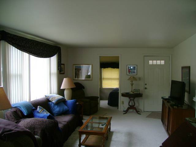 69 Nelson Ave in Saratoga Springs, NY - Building Photo - Building Photo