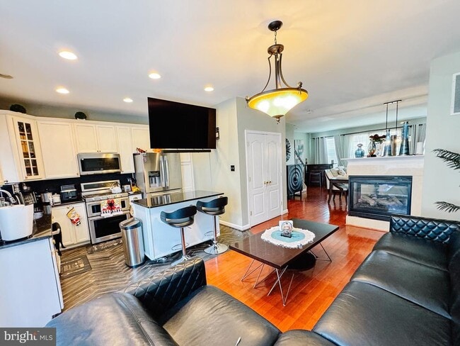 746 Collington Ct in Woodbridge, VA - Building Photo - Building Photo