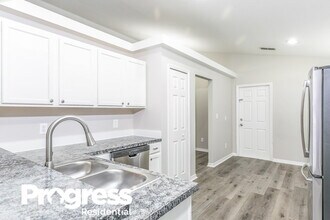 3027 Eagle Crossing Dr in Kissimmee, FL - Building Photo - Building Photo
