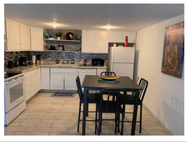 property at 2606 Stanford St