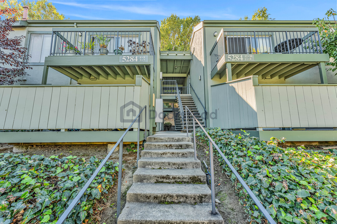 5284 San Pablo Dam Rd, Unit apt 7 in El Sobrante, CA - Foto de edificio