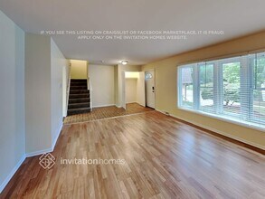 23017 Lakeshore Dr in Richton Park, IL - Building Photo - Building Photo