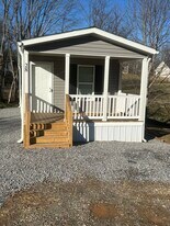 28 Justice Ridge Terrace in Candler, NC - Building Photo