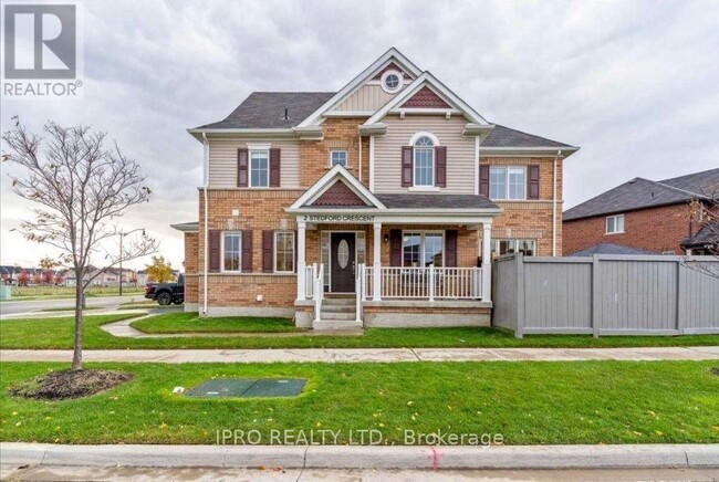 2 Stedford Cres in Brampton, ON - Building Photo - Building Photo