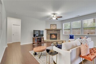 2375 Woodmarsh Cir in Auburn, GA - Building Photo - Building Photo