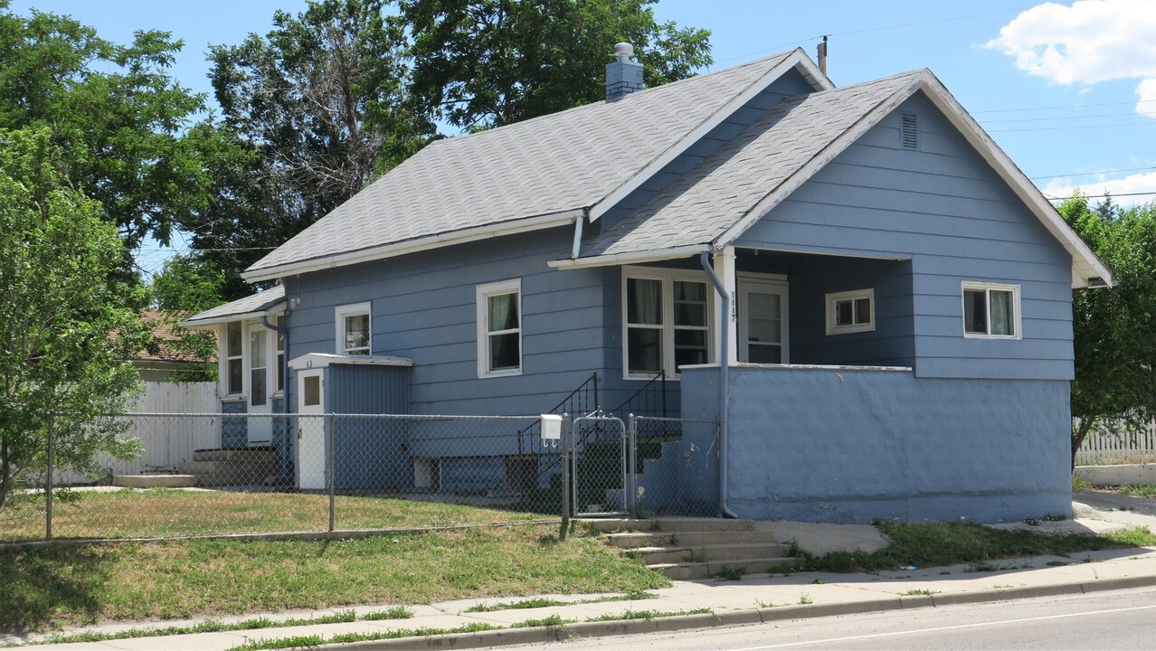 1117 W 13th St in Casper, WY - Building Photo