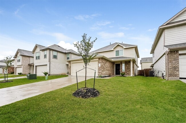 23699 Goodfellow Dr in Spring, TX - Foto de edificio - Building Photo