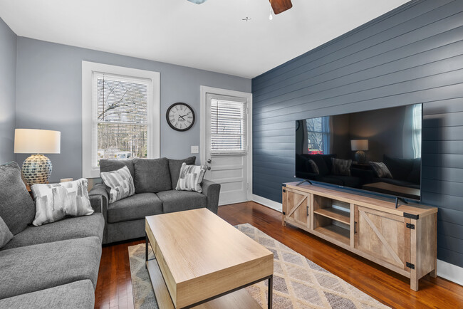 property at 305 Pennington St