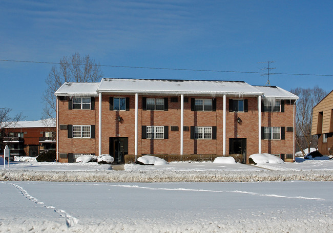 Lincoln Square in Lorain, OH - Building Photo - Building Photo