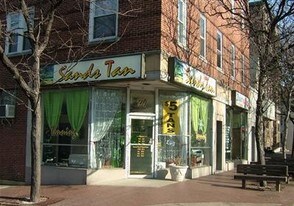 29 W 4th St in Bethlehem, PA - Building Photo