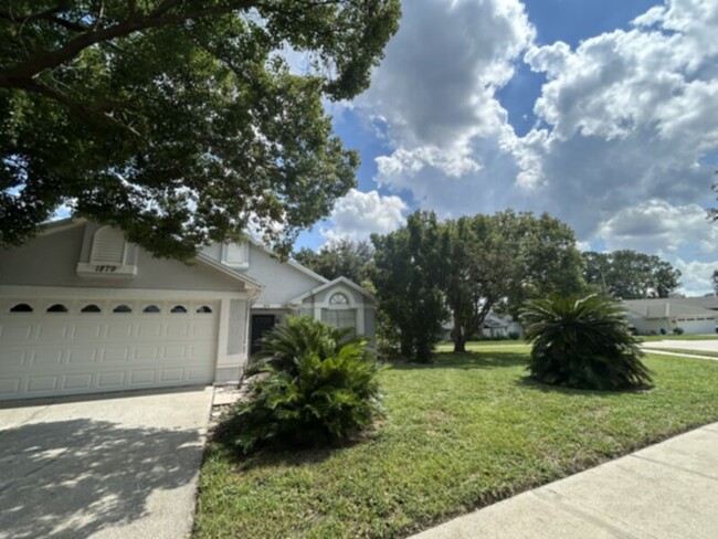 1879 Meadowgold Ln in Winter Park, FL - Foto de edificio - Building Photo