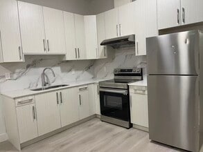 11342 River Rd in Surrey, BC - Building Photo - Building Photo