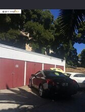 1914 6th Ave, Unit #2 in Oakland, CA - Building Photo - Building Photo