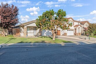 533 Channel Ct in Fairfield, CA - Building Photo - Building Photo