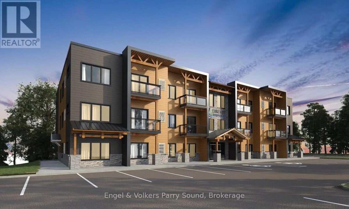 410 First St N in Gravenhurst, ON - Building Photo