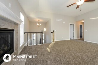 207 N Franklin St in Raymore, MO - Building Photo - Building Photo
