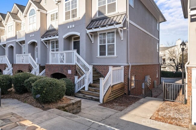 property at 853 Clarkson Mill Ct