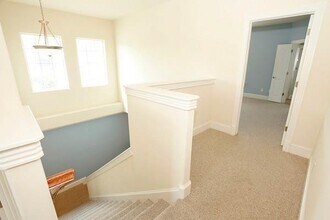 6715 Windrift Way in Austin, TX - Building Photo - Building Photo