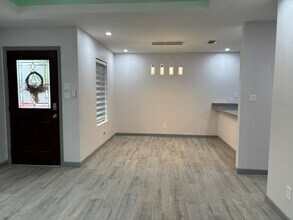 9205 N 30th St in McAllen, TX - Building Photo - Building Photo