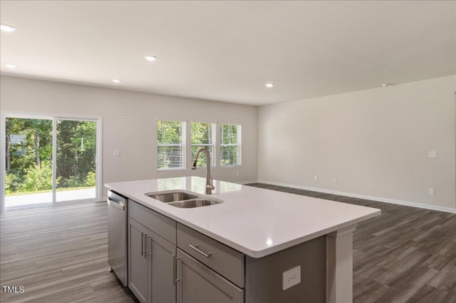 937 Avonmore Dr in Wendell, NC - Foto de edificio - Building Photo