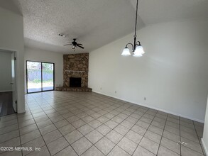 4255 Windergate Dr in Jacksonville, FL - Building Photo - Building Photo