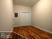 634 W Barry Ave, Unit 104 in Chicago, IL - Building Photo - Building Photo