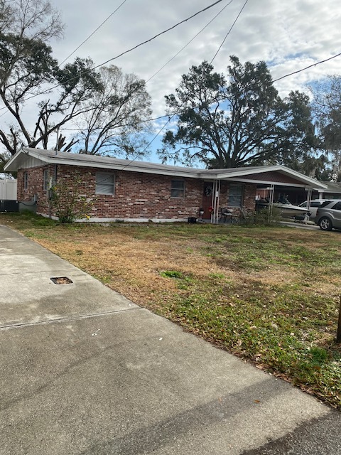 134 Beverly Dr in Cypress Gardens, FL - Building Photo